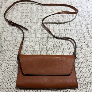 Universal Thread Brown Crossbody Bag